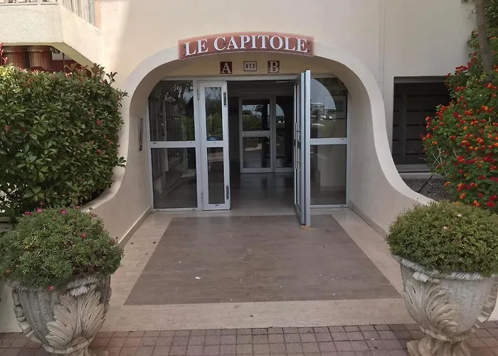 Daire En Front De Avec Parking Privatif Fréjus