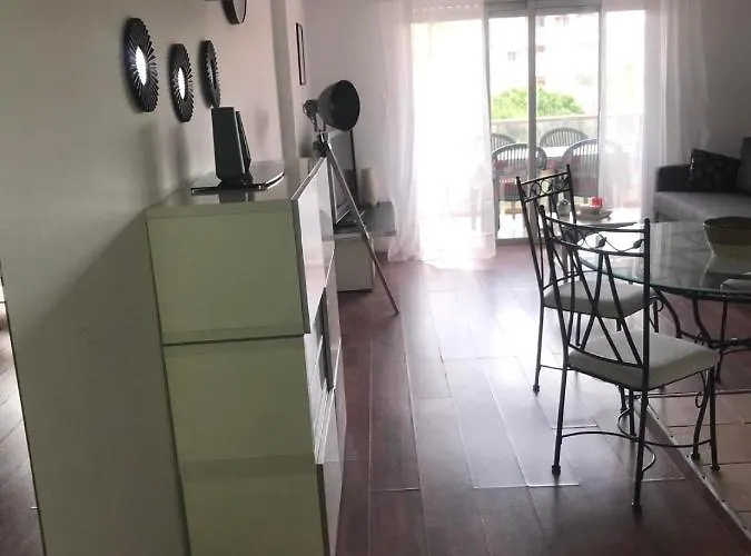 En Front De Avec Parking Privatif